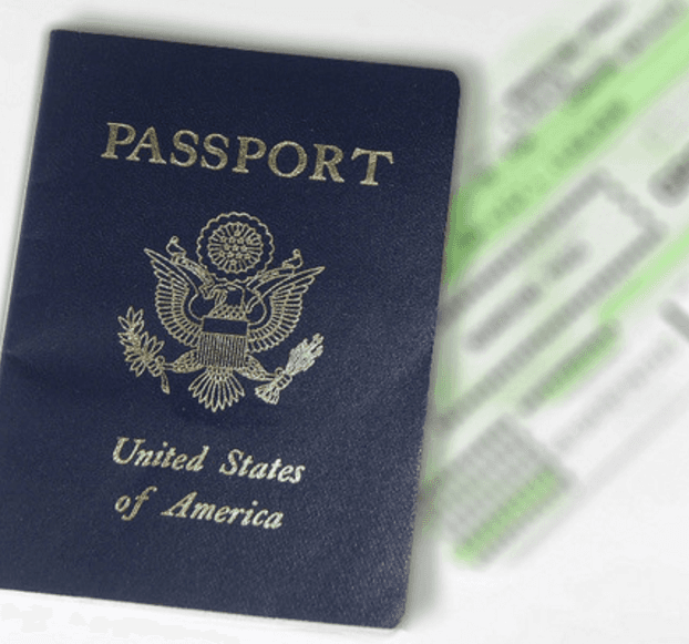 Americanii cu datorii la fisc de peste 50.000 de dolari rămân fără paşapoarte, din 2016