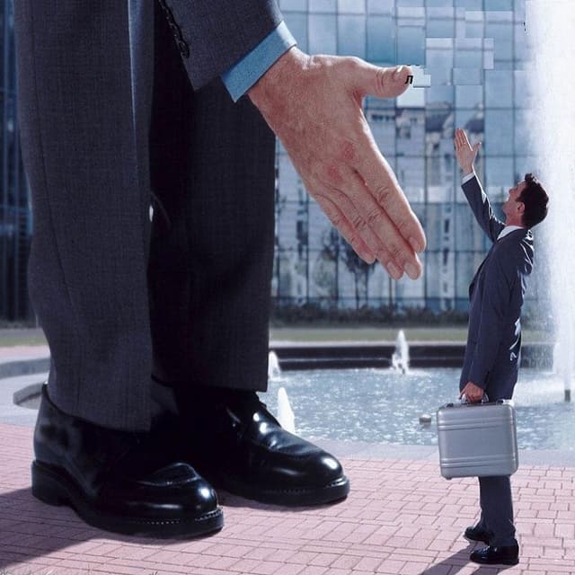 Antreprenorii aflați în dificultate au nevoie de o a doua șansă