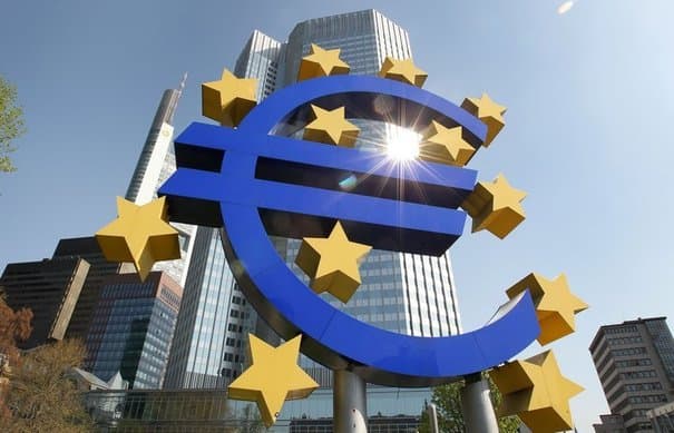 Moneda unică europeană „se schimbă la față”