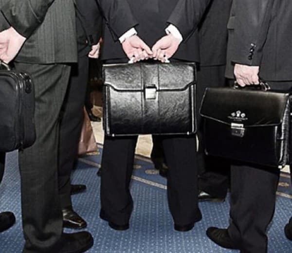 Работа по блату: плюсы и минусы кумовства в бизнесе