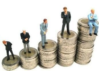 Câştigul salarial mediu în anul 2014 şi luna decembrie 2014