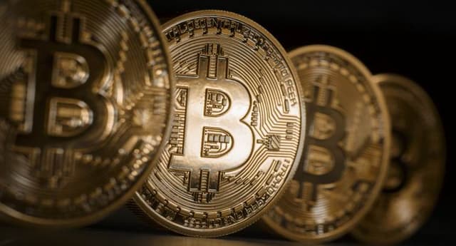 Европейский суд освободил от налогов сделки с биткойнами