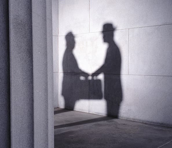 PwC: Nivelul economiei informale în Moldova atinge 43,4%