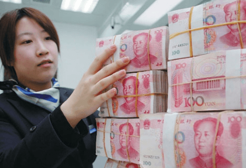 FMI ar putea include în mod oficial yuanul chinez în coşul său de valute