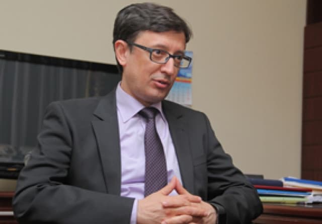 Октавиан Армашу: «Молдова возвращается в нормальное русло поступательного развития»