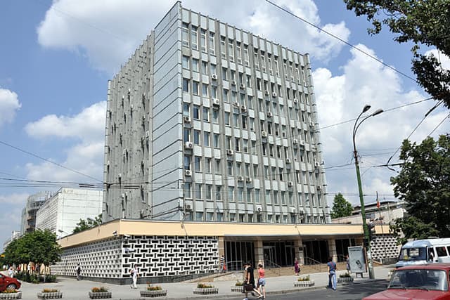 Volumul creditelor noi acordate a scăzut, dar rata dobânzii la ele nu s-a mărit spectaculos