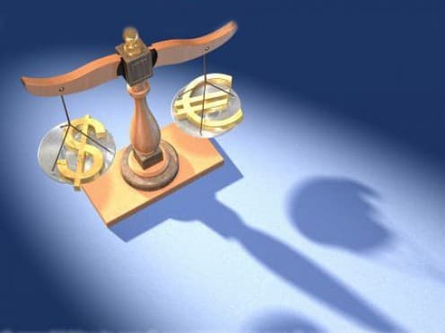 ​Валютный рынок «стоит на месте» из-за отсутствия спроса и предложения