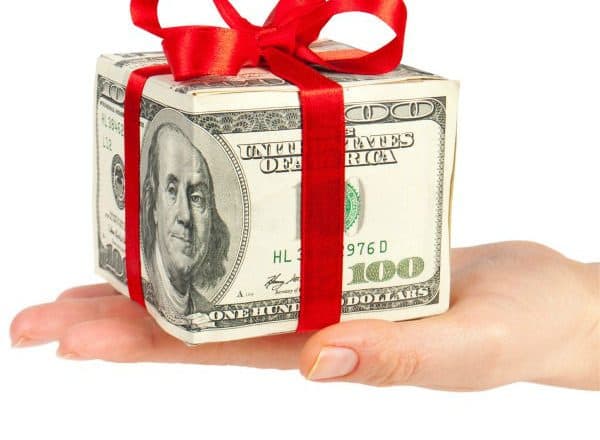 Regimul fiscal al donațiilor primite din străinatate de către persoanele fizice