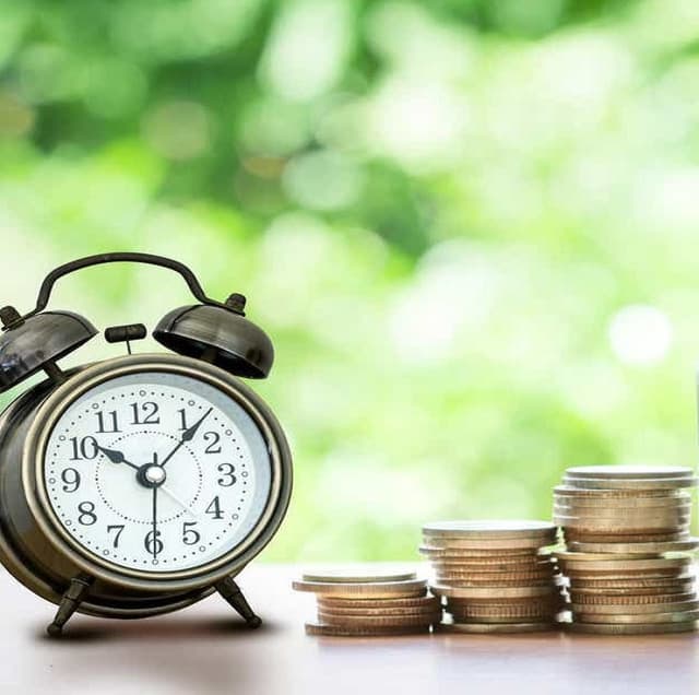 Legea privind fondurile de pensii facultative aduce atingere la 15 legi