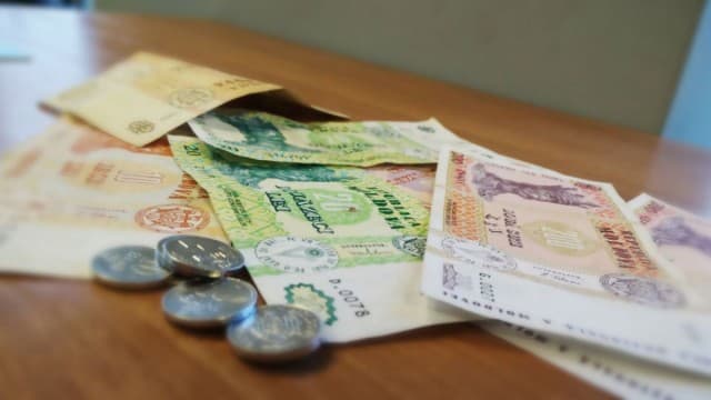 CNAS comunică: Compensaţia bănească lunară, indexată pentru  2 049  de beneficiari