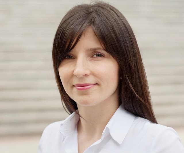 Cazurile suspendării executării unui document executoriu a cărui executare a fost iniţiată