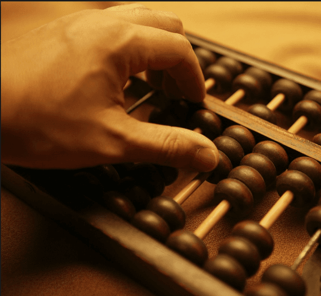 Bugetul a fost suplimentat în 2014 cu 479,9 mln de lei mai puţin decât s-a planificat