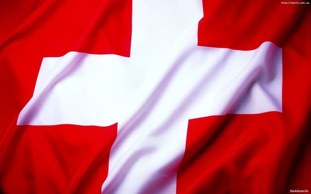 Три швейцарских банка выплатят штрафы властям США