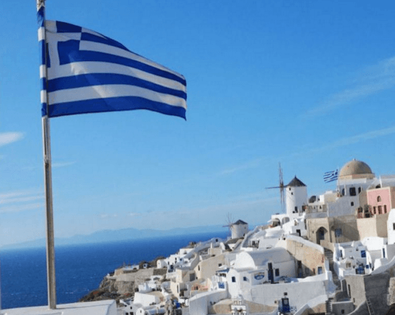 Hotelierii greci, sub povara fiscală: doi din cinci riscă să falimenteze