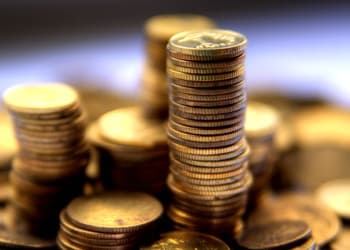 Доходы госбюджета сократились почти на 3% за 5 месяцев 2016 г