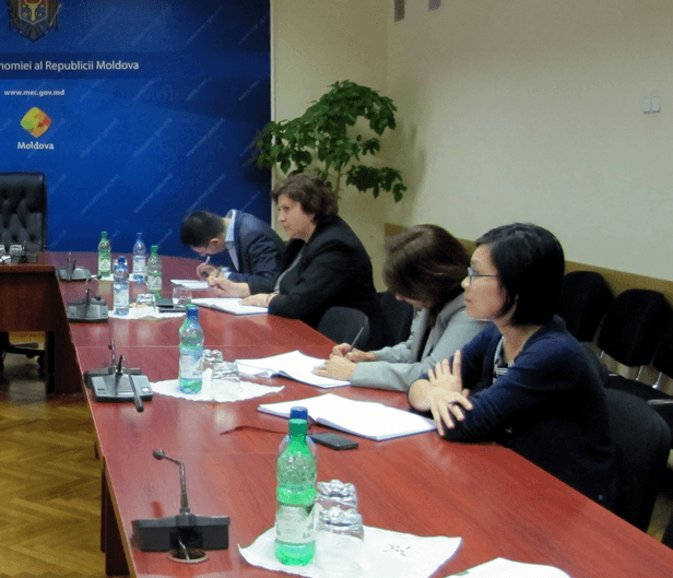 Conducerea ministerului Economiei a discutat cu Misiune FMI situația din sectorul energetic al țării