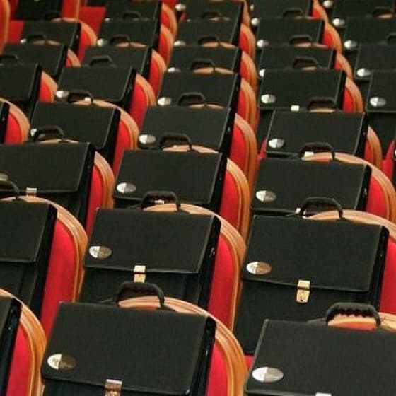 Sporuri lunare pentru eficiență în serviciu