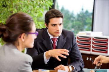 Власти США присмотрятся к бонусам финансовых работников