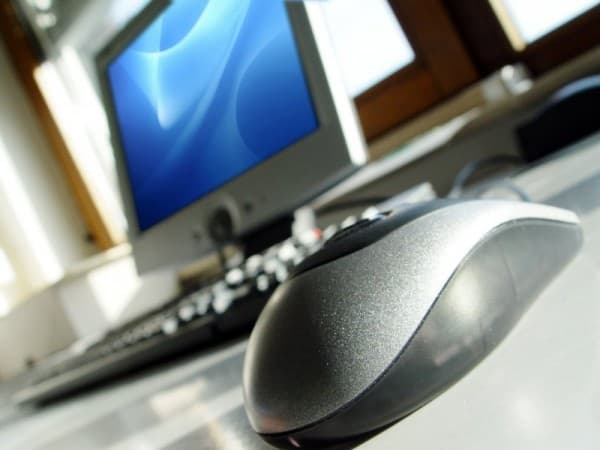 Noile tarife pentru conectarea la serviciile fiscale electronice şi eliberarea semnăturilor electronice de autentificare pentru persoanele juridice, neplătitori de T.V.A.