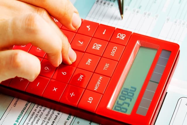 Angajații vor confirma acordul de achitare a certificatelor medicale la cardul salarial