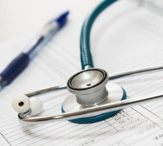 Indemnizația pentru incapacitate temporară de muncă pentru persoanele încadrate în mai multe unități