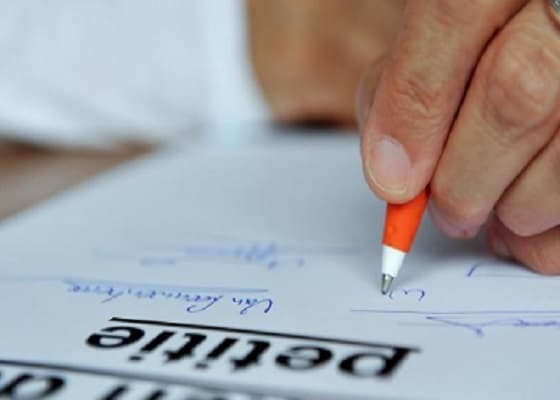 Expedierea petiţionarului a unui răspuns în altă limbă decât cea solicitată