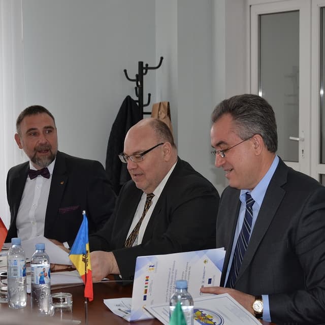 Serviciul Vamal: efort pentru implementarea NCTS-ului și a Ghișeului Unic