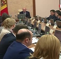 SUA contribuie la consolidarea sectorului financiar