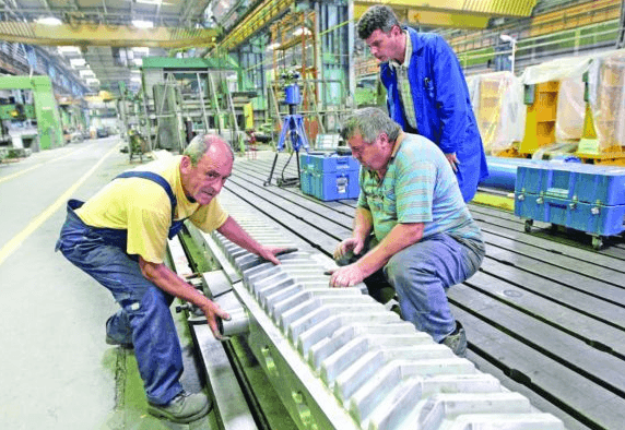 Romania: in industrie preţurile scad la limita costurilor de producţie