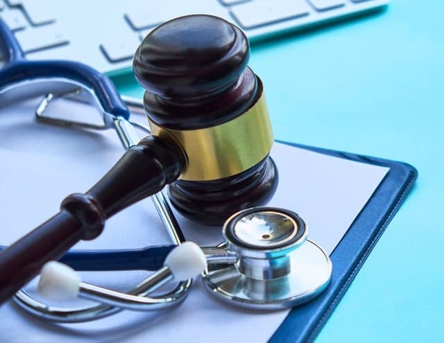 О порядке продления периода, за который положено пособие по временной нетрудоспособности