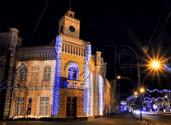 Peste 2000 de persoane cer ca transportul public din capitală să circule și pe timp de noapte