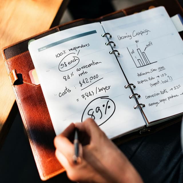 Emiterea titlului de executare silită a hotărârilor arbitrale în privinţa debitorilor organizaţiilor de creditare nebancară