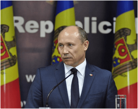 Premierul Valeriu Streleţ consideră că demisia conducerii BNM nu va afecta negocierile cu FMI