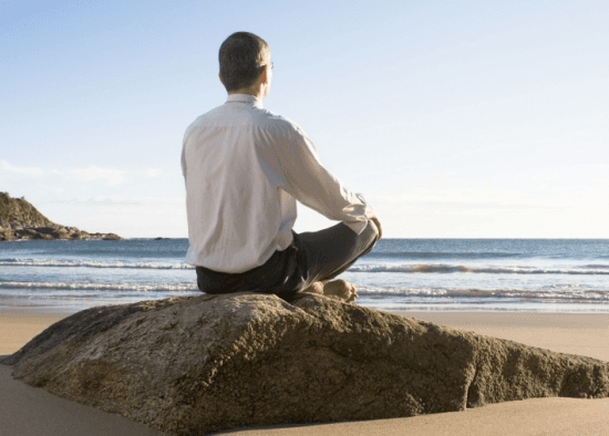 Săptămâna de lucru ar trebui să aibă trei zile, după 40 de ani