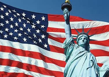 Трамп отменил указ Обамы о финансовом регулировании