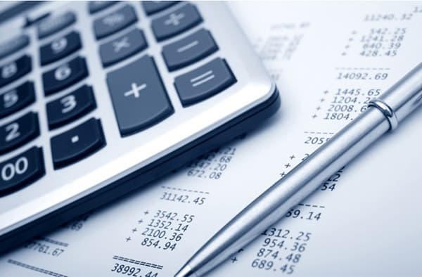 Доходы госбюджета к марту почти на миллиард леев меньше расходов