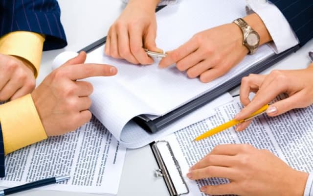 Ofertant asociat, terț susținător, sau subcontractant