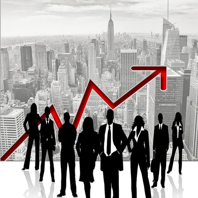 Pe piața muncii sunt solicitate persoanele cu nivel de instruire secundar