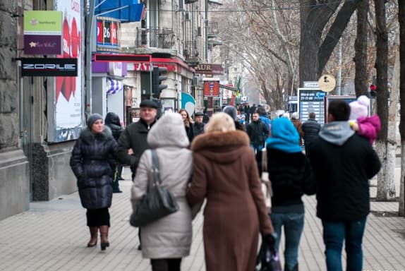 Расходы населения Молдовы в 2015 году на 4,5% превысили доходы