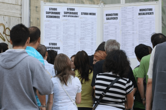 Numărul persoanelor economic active este în scădere