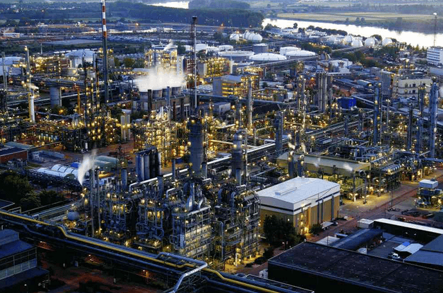 Preţurile în industrie s-au majorat într-un an cu peste 3%