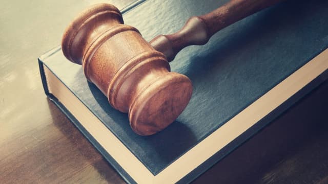 Răspunderea contravențională a persoanelor juridice și fizice pentru una și aceeași faptă