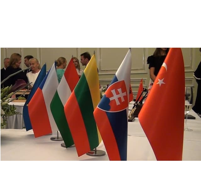 Costul ospitalităţii