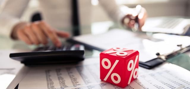 Gradul de acoperire a creditelor prin depozite constituie 159,6%