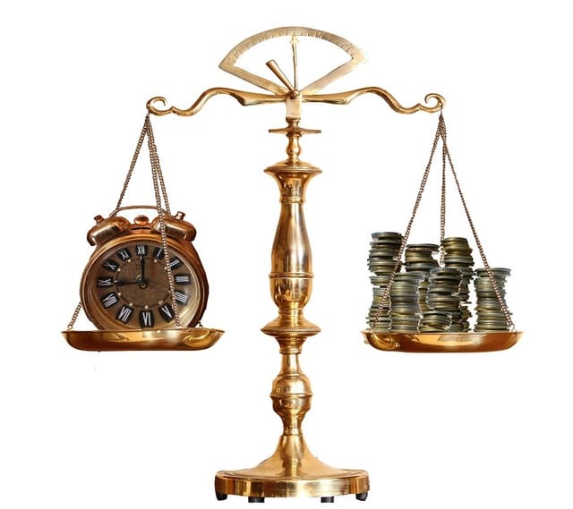 Executarea creanţei fără termen şi întârzierea executării. Concretizările CSJ