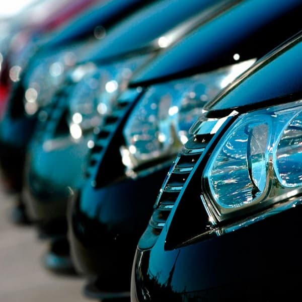 Scutiri de taxe la importul automobilelor