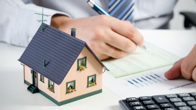 Peste 50% din numărul beneficiarilor programului „Prima Casă” primesc compensații de la bugetul de stat