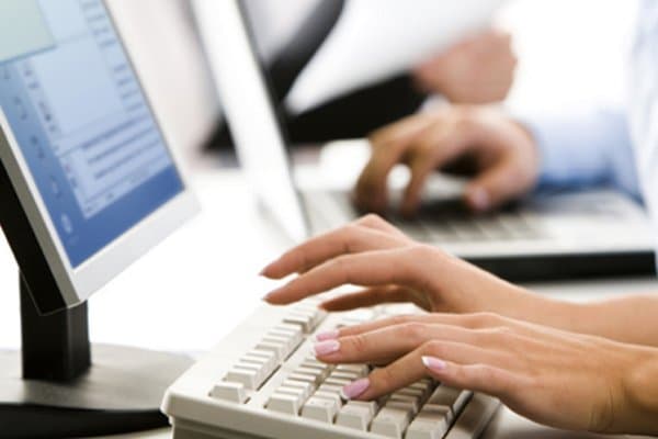 Электронная отчетность и электронная подпись станут обязательными