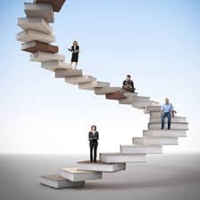 Peste 1600 de persoane au absolvit cursuri de formare profesională