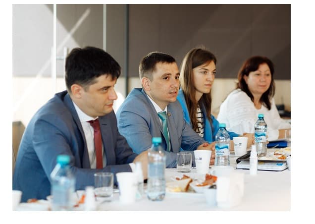 Ministerul Finanțelor și comunitatea de afaceri: asigurarea unei legislații fiscale echitabile